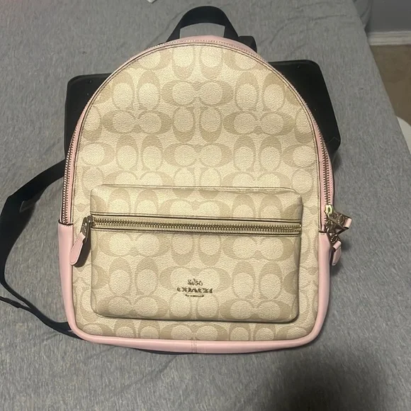 Coach | Bags | Like New Only Used A Couple Times | Poshmark display picture 1